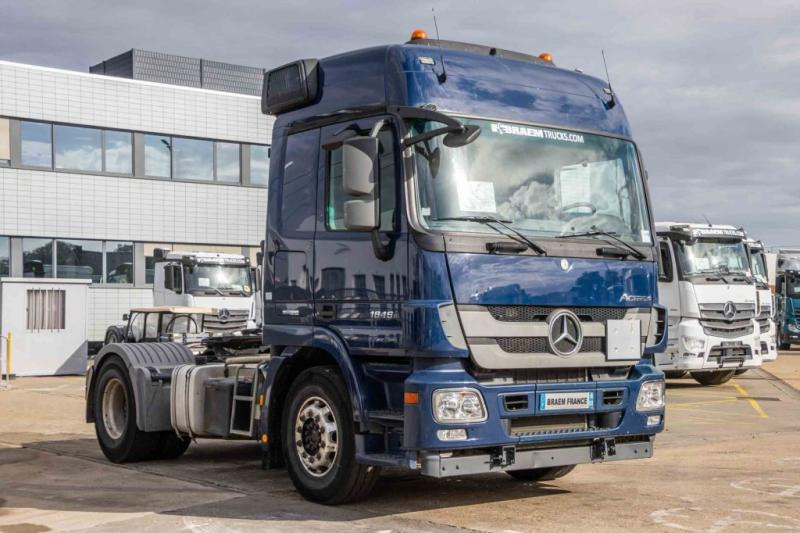 Mercedes ACTROS 1846 LS-MP3+HYDR.+ADR - Dragbil: bild 3 Mercedes ACTROS 1846 LS-MP3+HYDR.+ADR - Dragbil: bild 3