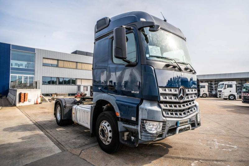 Mercedes AROCS 1843 LS ( NO ACTROS)+BIG AXLE +HYDR. - Dragbil: bild 2 Mercedes AROCS 1843 LS ( NO ACTROS)+BIG AXLE +HYDR. - Dragbil: bild 2