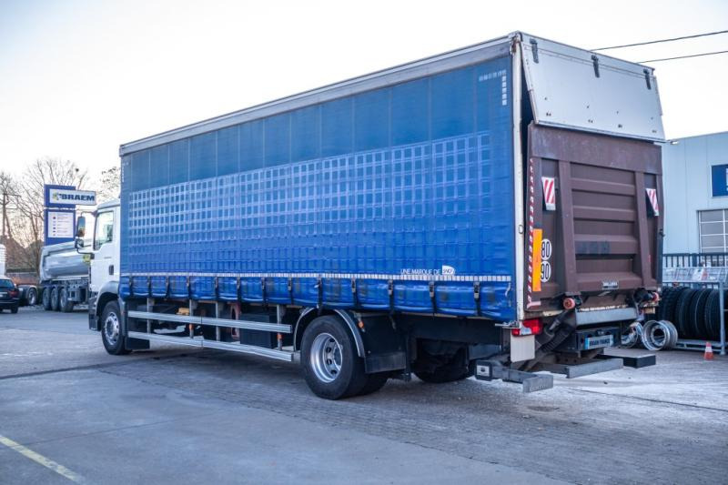 MAN TGM 18.340 BL+DHOLLANDIA - Kapellbil: bild 4 MAN TGM 18.340 BL+DHOLLANDIA - Kapellbil: bild 4