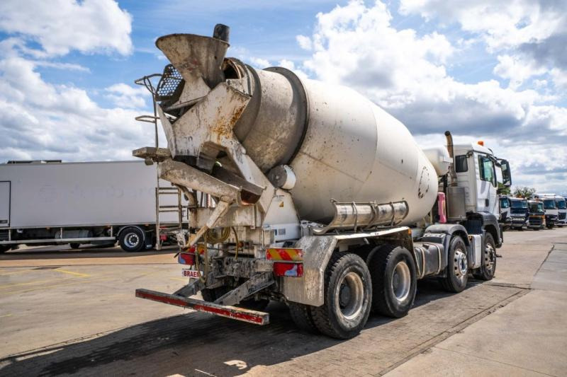 MAN TGS 32 360 BB+ LIEBHERR 9m3 - Betongbil: bild 4 MAN TGS 32 360 BB+ LIEBHERR 9m3 - Betongbil: bild 4