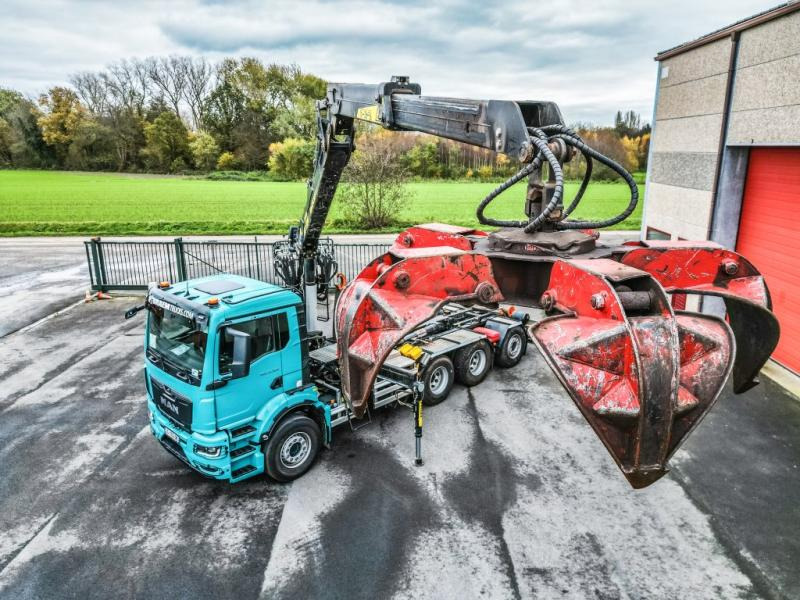 MAN TGS 35.520 BL-8x4-4 BL+TAJFUN L170 K - Lastväxlare lastbil, Kranbil: bild 2 MAN TGS 35.520 BL-8x4-4 BL+TAJFUN L170 K - Lastväxlare lastbil, Kranbil: bild 2