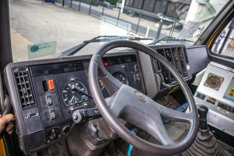 Mercedes SK 2531-6X2-PATA/BITUMEN/ASFALT/GOUDRON - Tippbil lastbil: bild 5 Mercedes SK 2531-6X2-PATA/BITUMEN/ASFALT/GOUDRON - Tippbil lastbil: bild 5