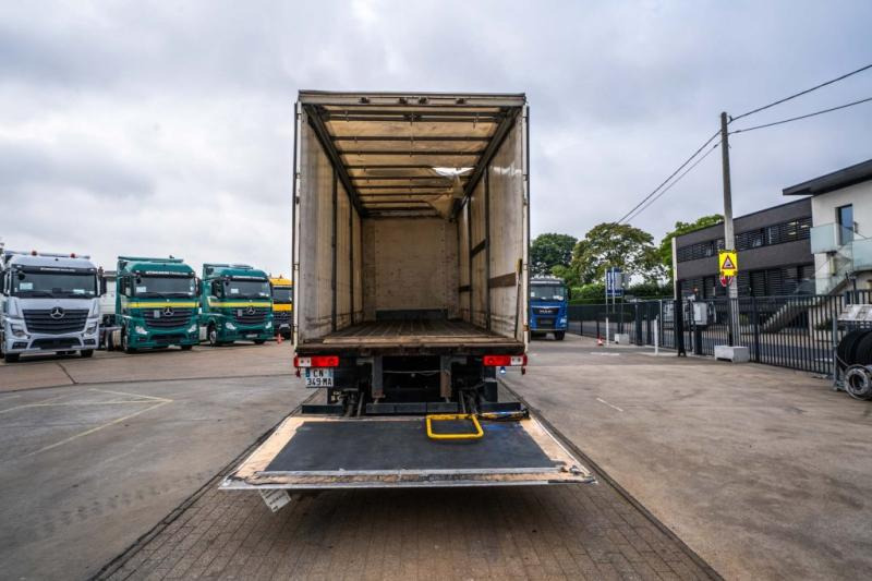 Leasa Renault PREMIUM 270 DXI+DHOLLANDIA Renault PREMIUM 270 DXI+DHOLLANDIA: bild 8 Leasa Renault PREMIUM 270 DXI+DHOLLANDIA Renault PREMIUM 270 DXI+DHOLLANDIA: bild 8