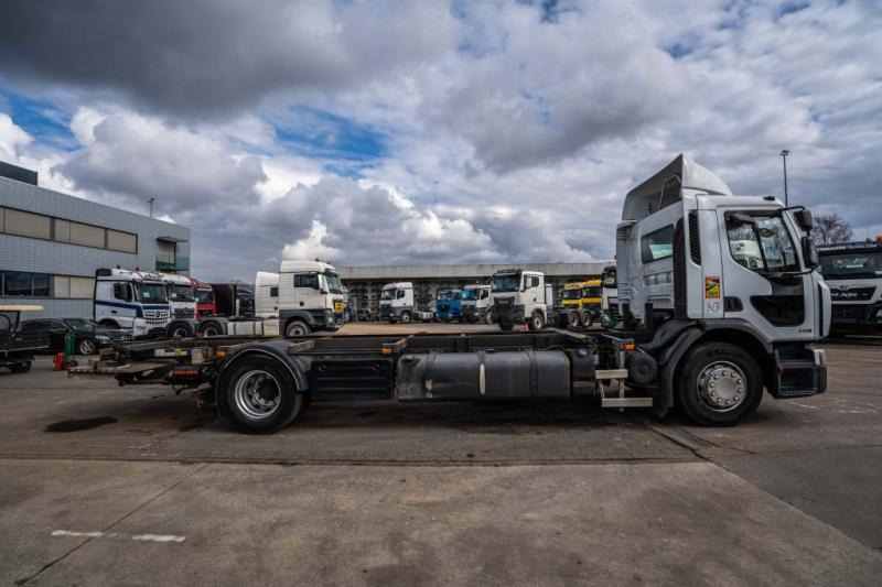 Renault PREMIUM 340 DXI // HAYON RETRACT - Containerbil/ Växelflak lastbil: bild 3 Renault PREMIUM 340 DXI // HAYON RETRACT - Containerbil/ Växelflak lastbil: bild 3