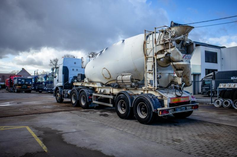 Stetter BETON MIXER/MALAXEUR/MISCHER12M³ - Betongtrailer: bild 4 Stetter BETON MIXER/MALAXEUR/MISCHER12M³ - Betongtrailer: bild 4