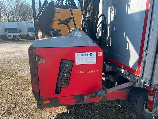 Palfinger F3-253PX Allrad - Motviktstruck: bild 2 Palfinger F3-253PX Allrad - Motviktstruck: bild 2