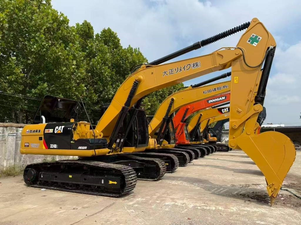 CAT 324 - Bandgrävare: bild 3 CAT 324 - Bandgrävare: bild 3