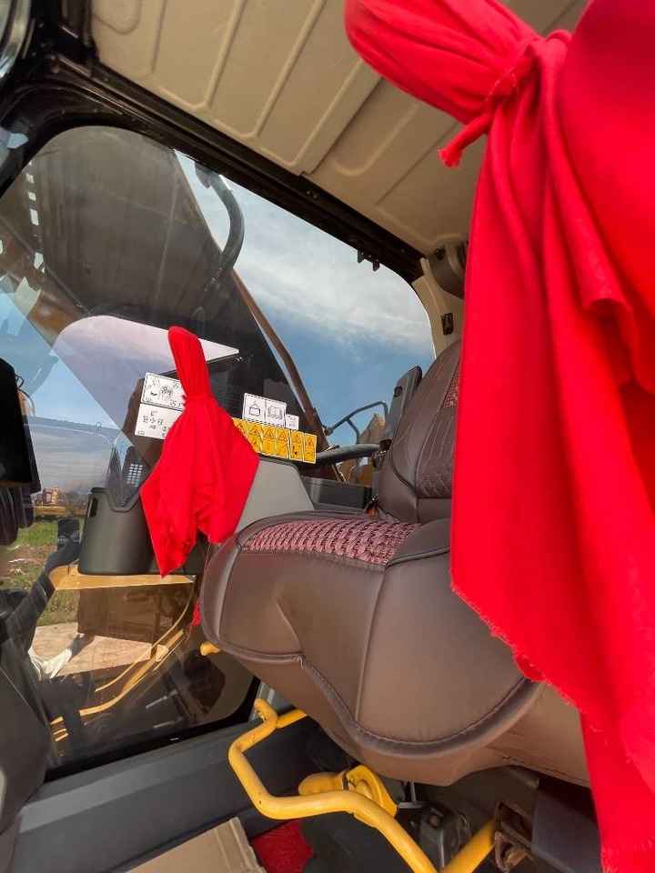 CAT 330GC - Bandgrävare: bild 2 CAT 330GC - Bandgrävare: bild 2