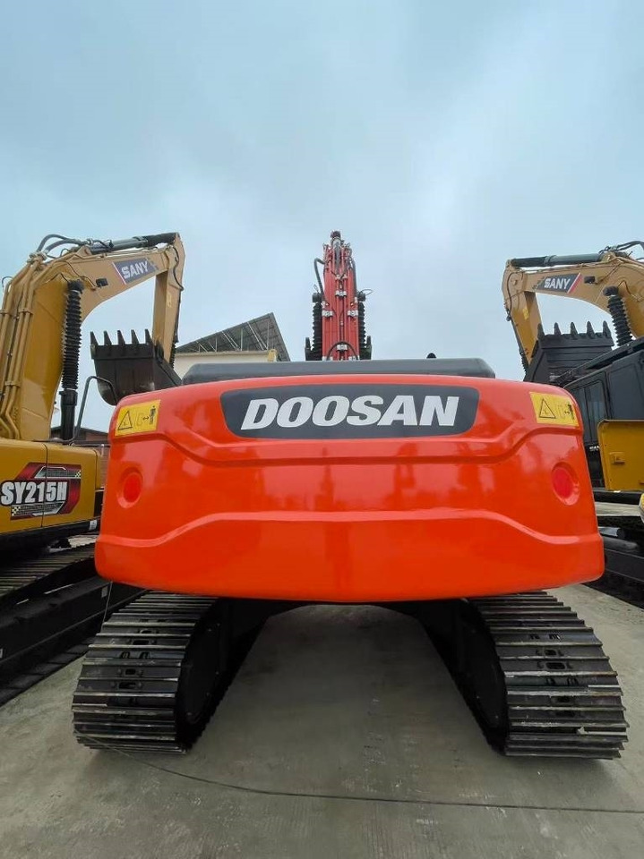Doosan DX 225 LC - Bandgrävare: bild 2 Doosan DX 225 LC - Bandgrävare: bild 2