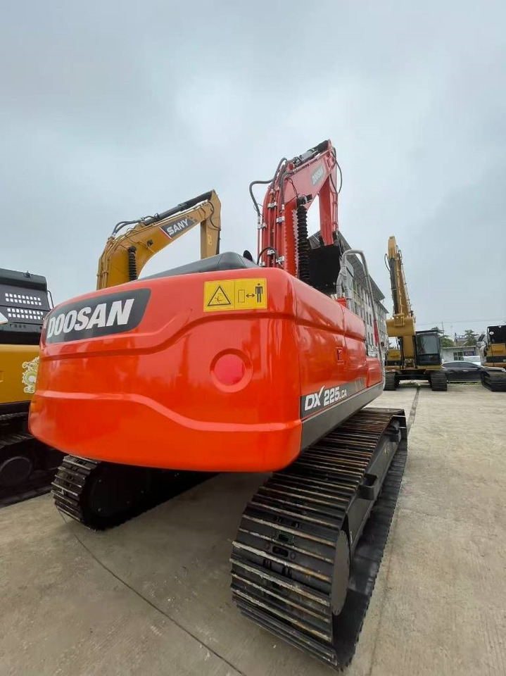 Doosan DX 225 LC - Bandgrävare: bild 3 Doosan DX 225 LC - Bandgrävare: bild 3