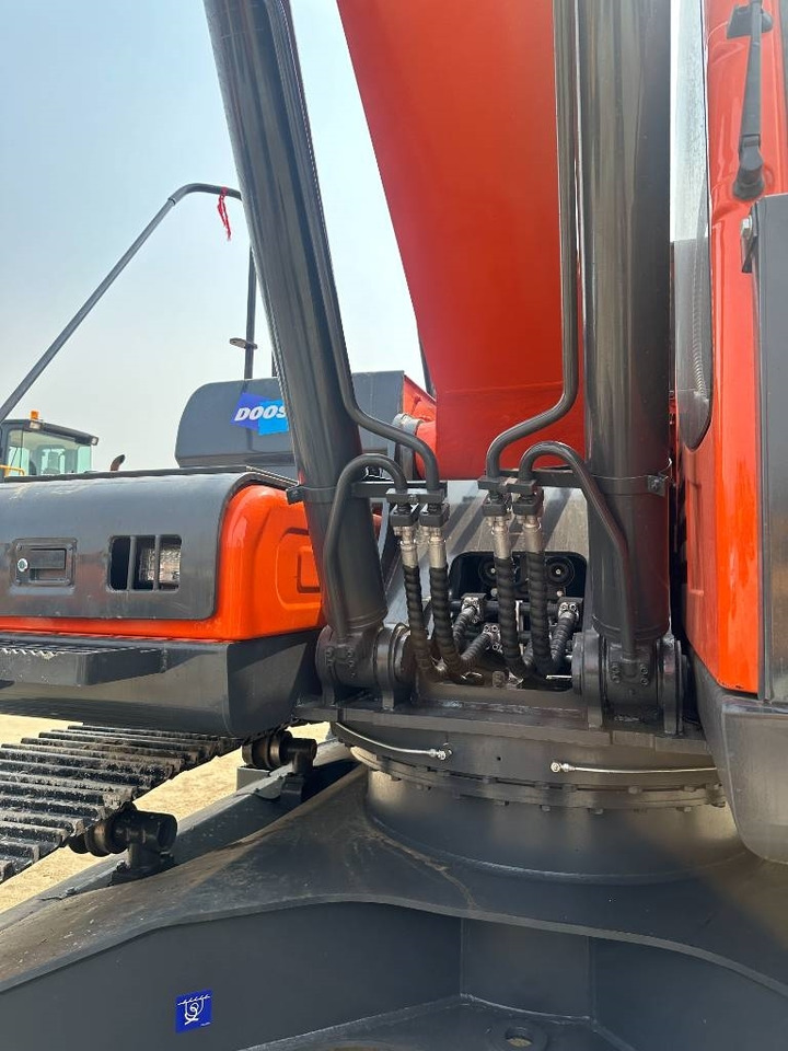 Bandgrävare Doosan DX 225LC-9C [ Copy ]: bild 6