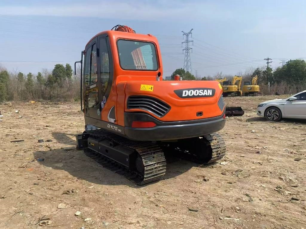 Doosan DX 75-9 C - Minigrävmaskin: bild 5 Doosan DX 75-9 C - Minigrävmaskin: bild 5