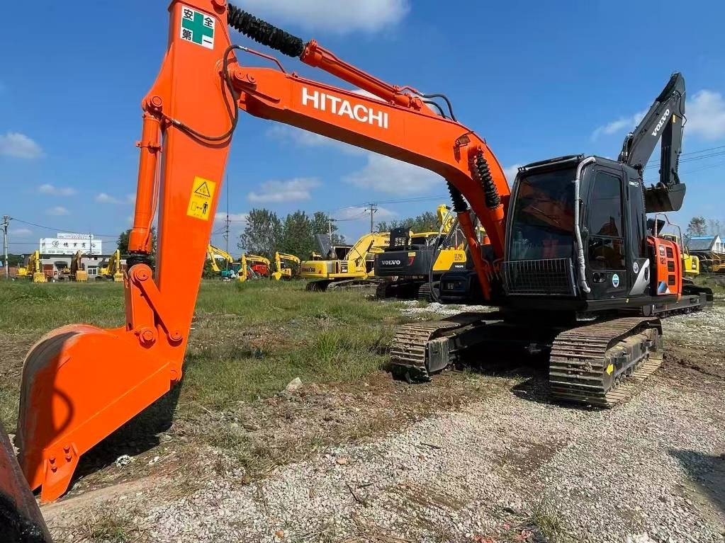 Hitachi ZX 120  - Bandgrävare: bild 2 Hitachi ZX 120  - Bandgrävare: bild 2
