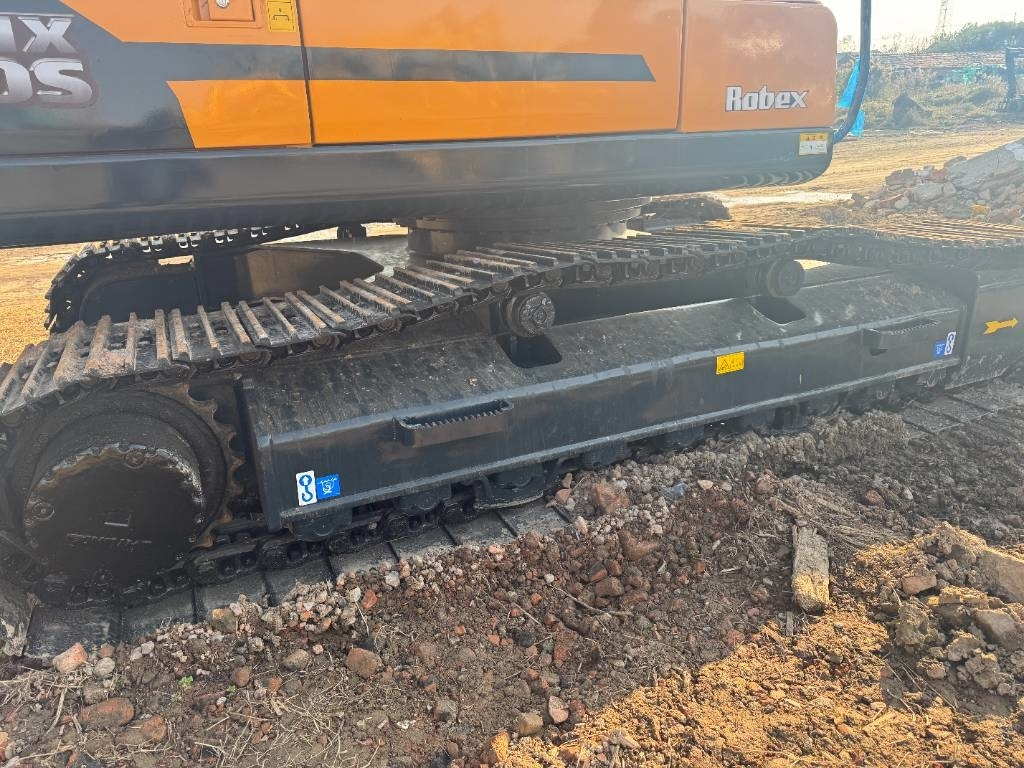 Hyundai HX 220 - Bandgrävare: bild 4 Hyundai HX 220 - Bandgrävare: bild 4