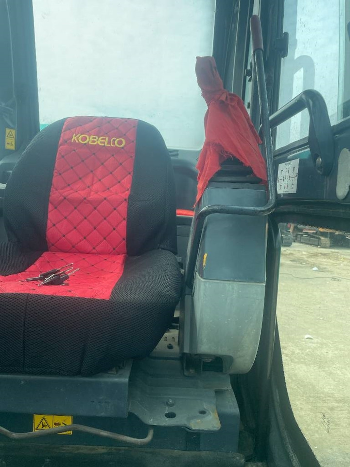 Minigrävmaskin Kobelco SK 75: bild 8