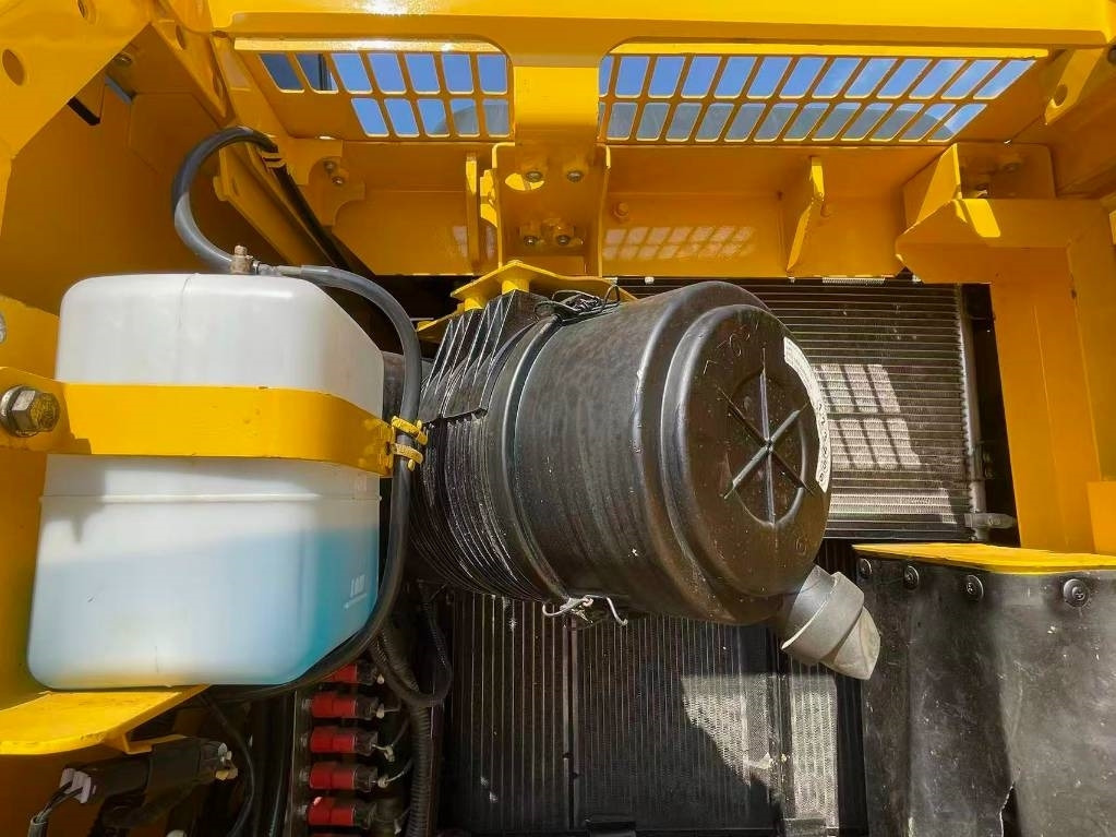 Komatsu PC 130 - Bandgrävare: bild 4 Komatsu PC 130 - Bandgrävare: bild 4