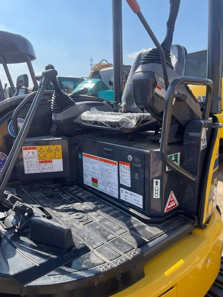 Komatsu PC 35 - Minigrävmaskin: bild 3 Komatsu PC 35 - Minigrävmaskin: bild 3