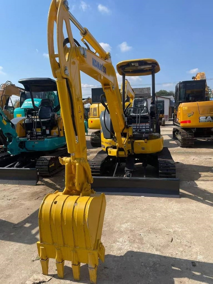 Komatsu PC35 - Minigrävmaskin: bild 2 Komatsu PC35 - Minigrävmaskin: bild 2