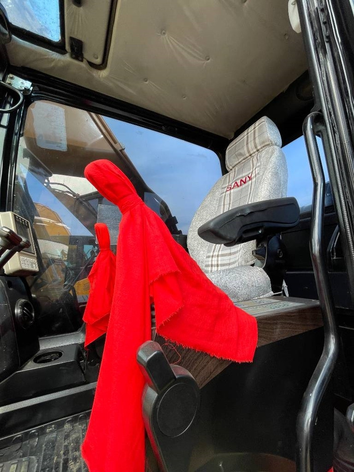 Sany SY 215 C - Bandgrävare: bild 4 Sany SY 215 C - Bandgrävare: bild 4