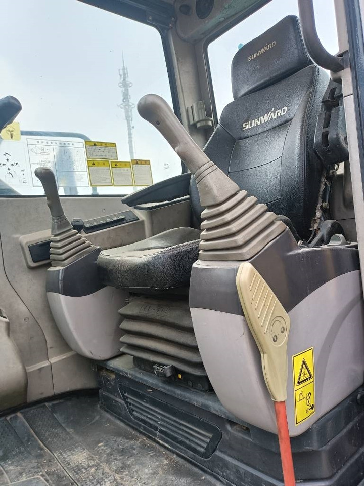 Sunward SWE 130 E - Bandgrävare: bild 4 Sunward SWE 130 E - Bandgrävare: bild 4