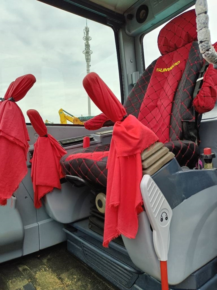 Sunward SWE 70 - Bandgrävare: bild 5 Sunward SWE 70 - Bandgrävare: bild 5