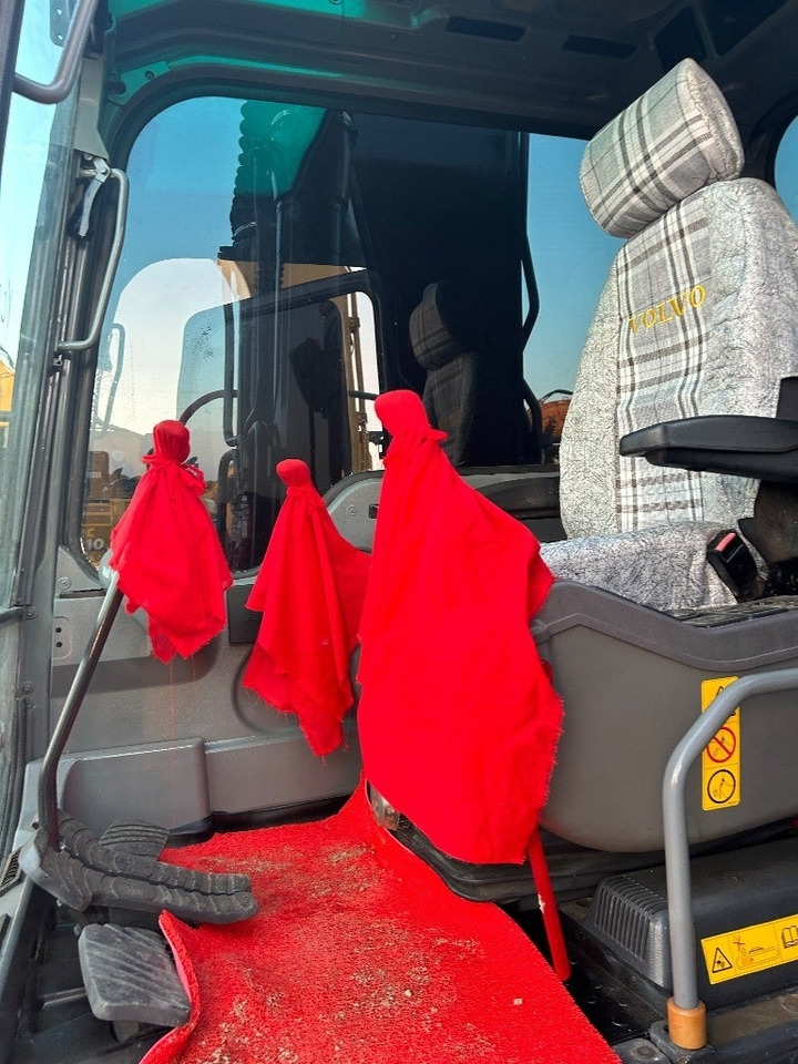 Volvo EC 210 - Bandgrävare: bild 2 Volvo EC 210 - Bandgrävare: bild 2