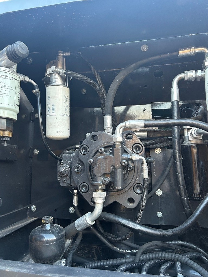 Volvo EC 210 - Bandgrävare: bild 4 Volvo EC 210 - Bandgrävare: bild 4