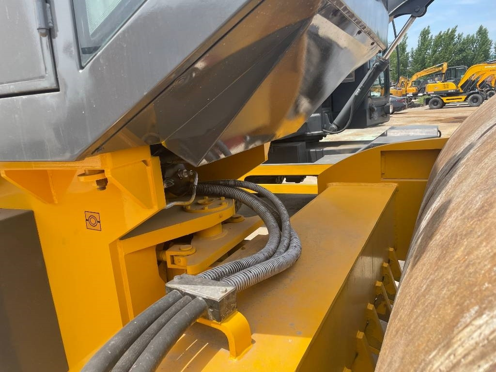 XCMG XS 223 J - Kompaktor: bild 3 XCMG XS 223 J - Kompaktor: bild 3