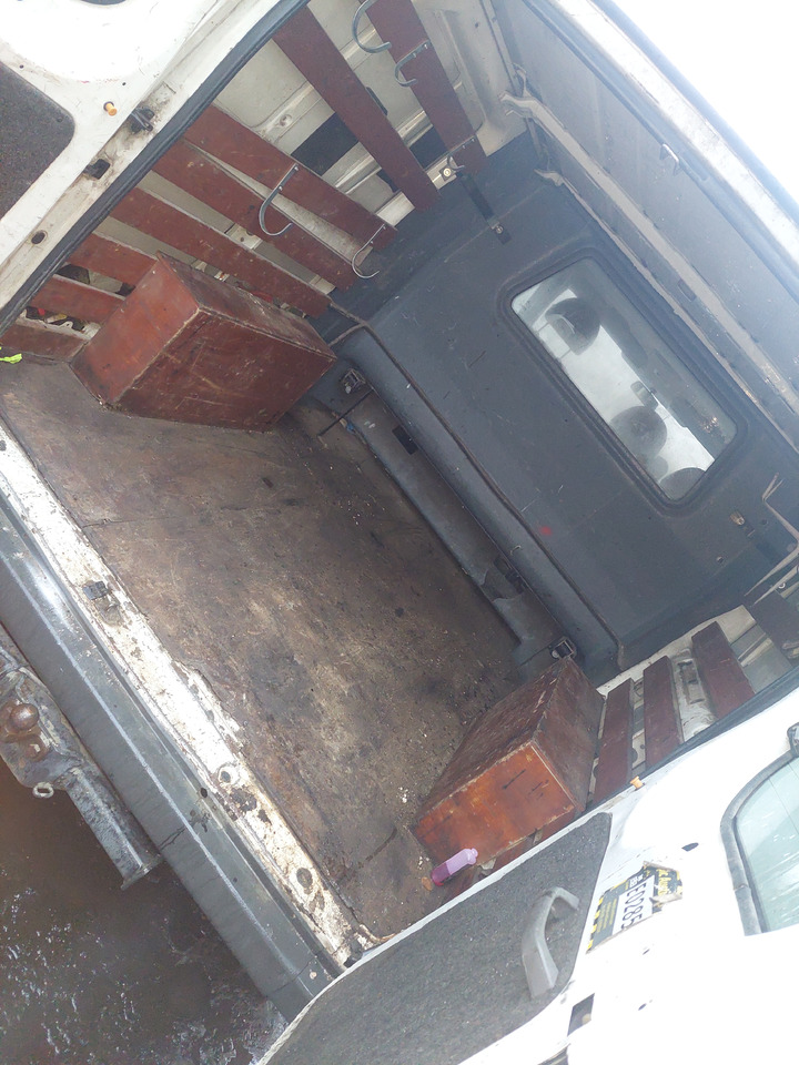 FORD - Dubbelhytt transportbil: bild 3 FORD - Dubbelhytt transportbil: bild 3