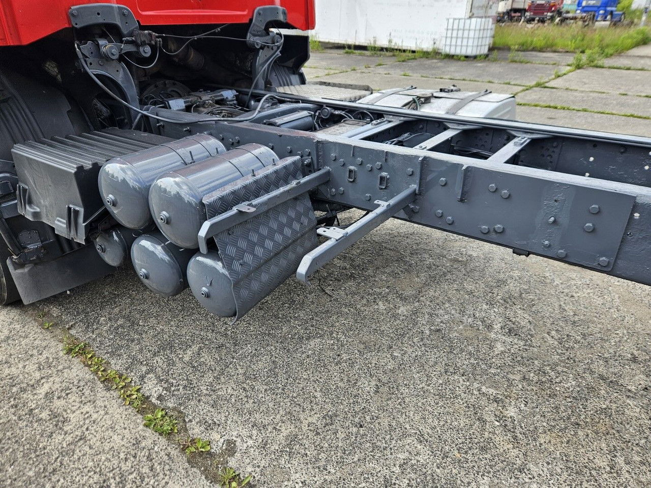 Leasa Scania 144 530 6X4 Manual Pump AND Injectros - Full Sprin G  Scania 144 530 6X4 Manual Pump AND Injectros - Full Sprin G: bild 8