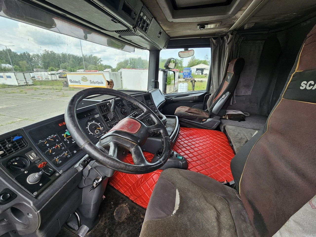 Leasa Scania 144 530 6X4 Manual Pump AND Injectros - Full Sprin G  Scania 144 530 6X4 Manual Pump AND Injectros - Full Sprin G: bild 13