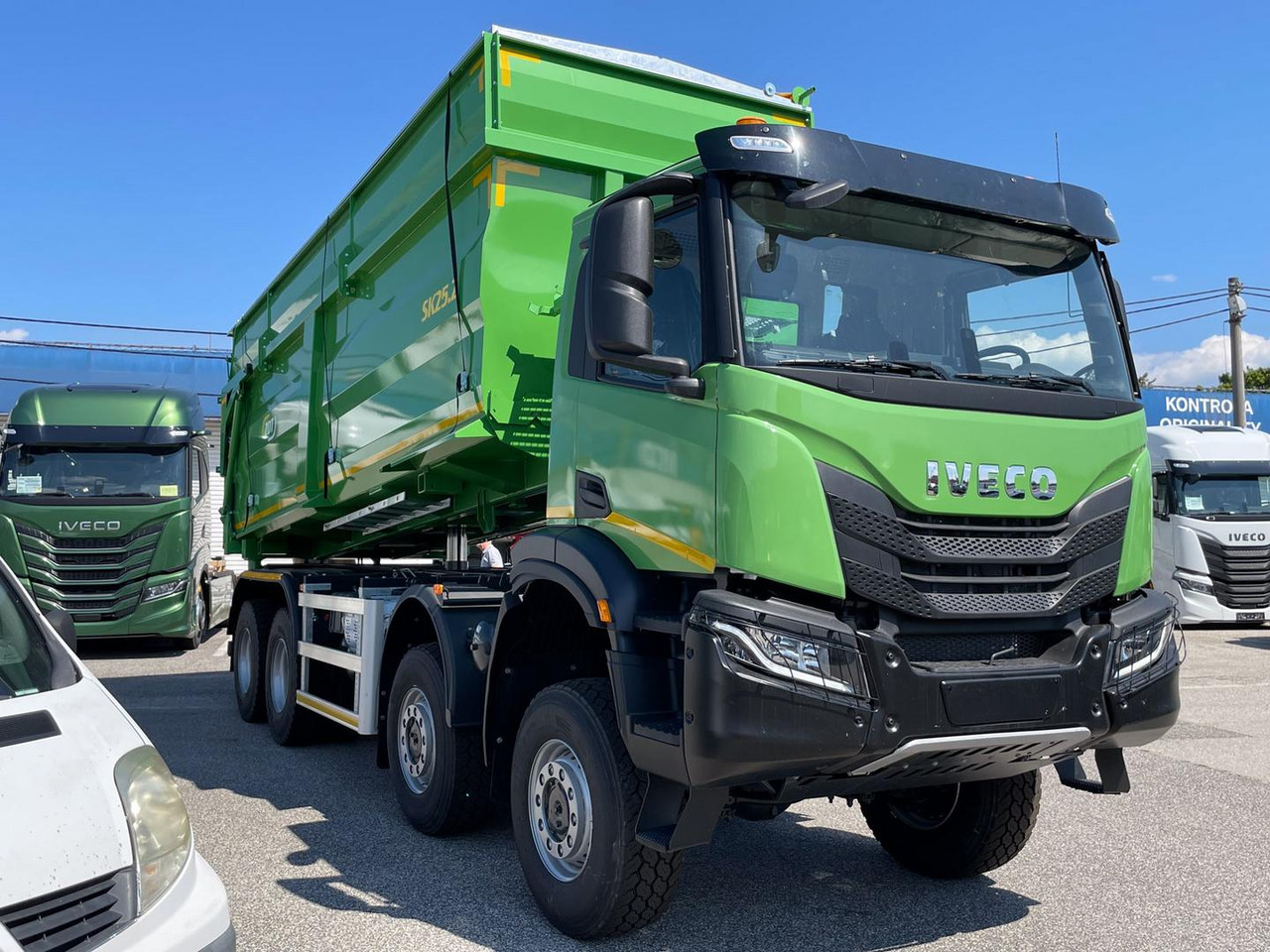 Iveco T-WAY, CURSOR 13 EURO VI, AD410T45W - Tippbil lastbil: bild 2 Iveco T-WAY, CURSOR 13 EURO VI, AD410T45W - Tippbil lastbil: bild 2