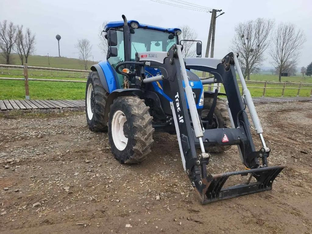 New Holand TD, 5.95, + Trac Lift TL 240 SL - Traktor: bild 3 New Holand TD, 5.95, + Trac Lift TL 240 SL - Traktor: bild 3