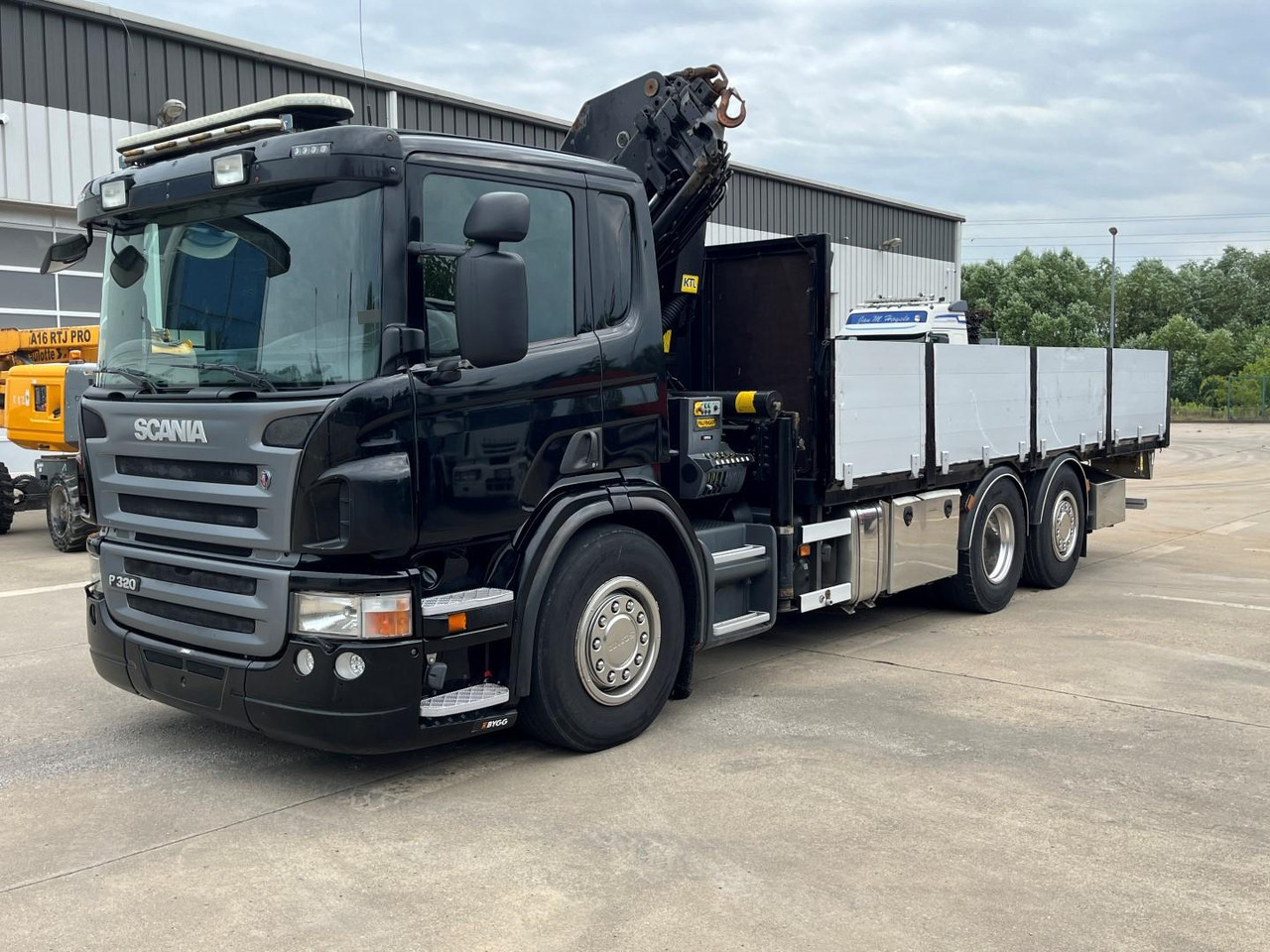 SCANIA P320, +RC, valník Crane PK 20002 - Flakbil, Kranbil: bild 5 SCANIA P320, +RC, valník Crane PK 20002 - Flakbil, Kranbil: bild 5