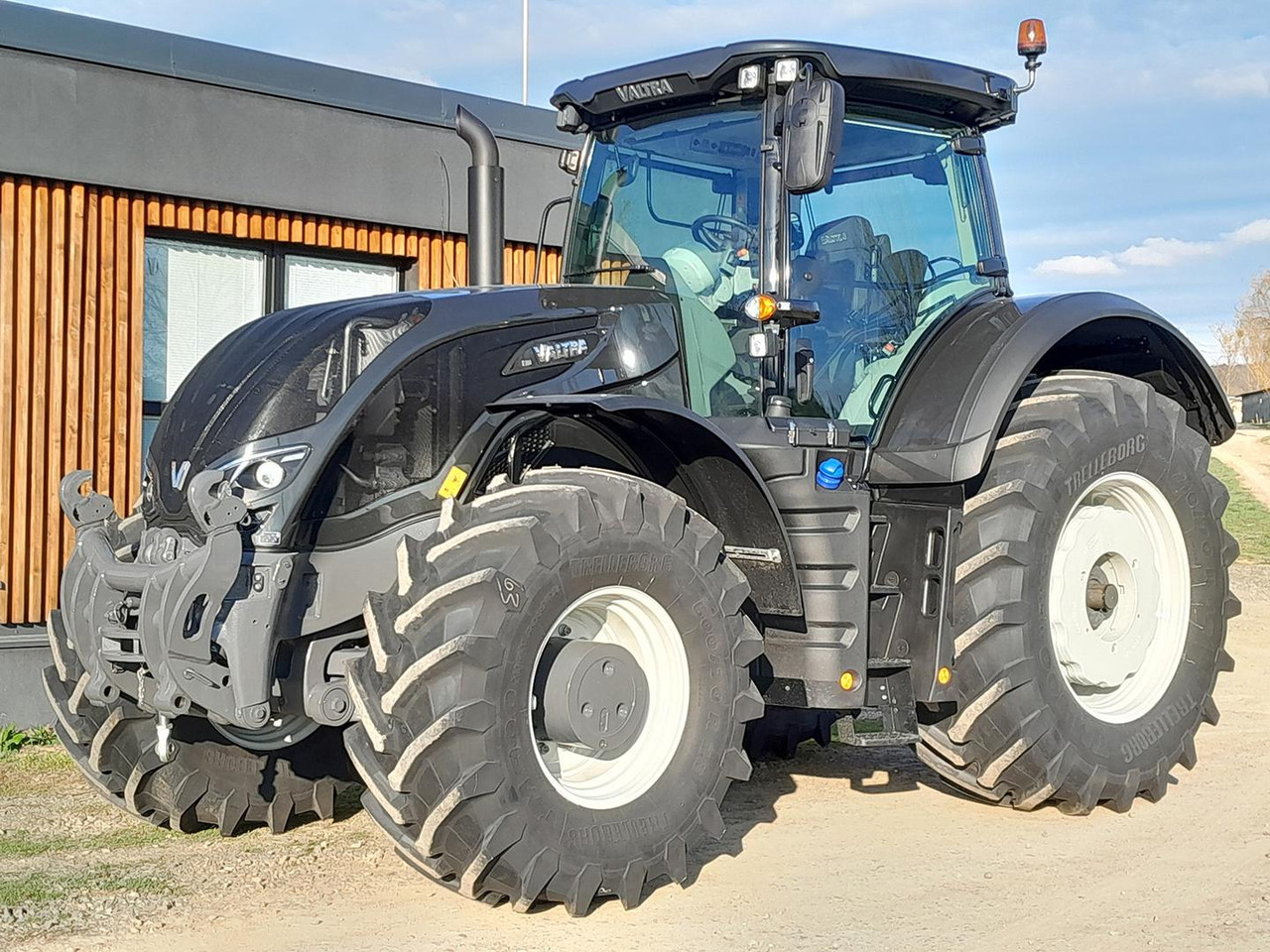 Valtra S, 394, MR 19 - Traktor: bild 4 Valtra S, 394, MR 19 - Traktor: bild 4