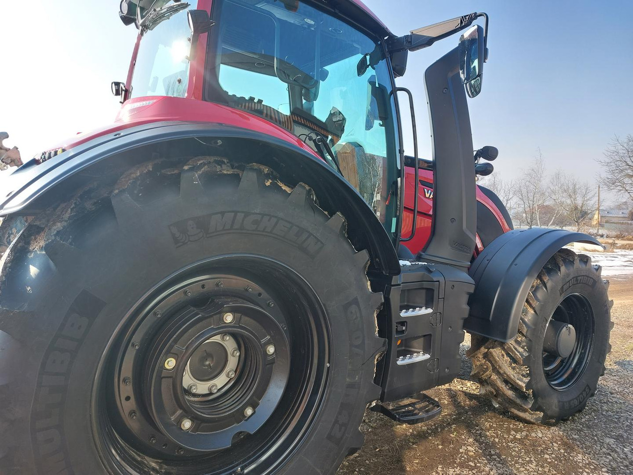 Valtra T, 74 LFTN D5, 235 D - Traktor: bild 5 Valtra T, 74 LFTN D5, 235 D - Traktor: bild 5