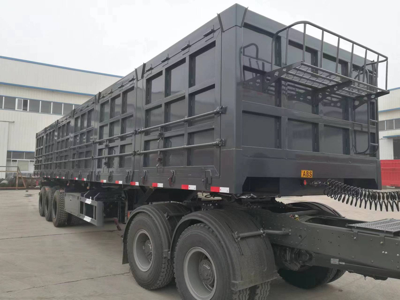 JSIE JSIE9400ZXC - Tippbil semitrailer: bild 4 JSIE JSIE9400ZXC - Tippbil semitrailer: bild 4