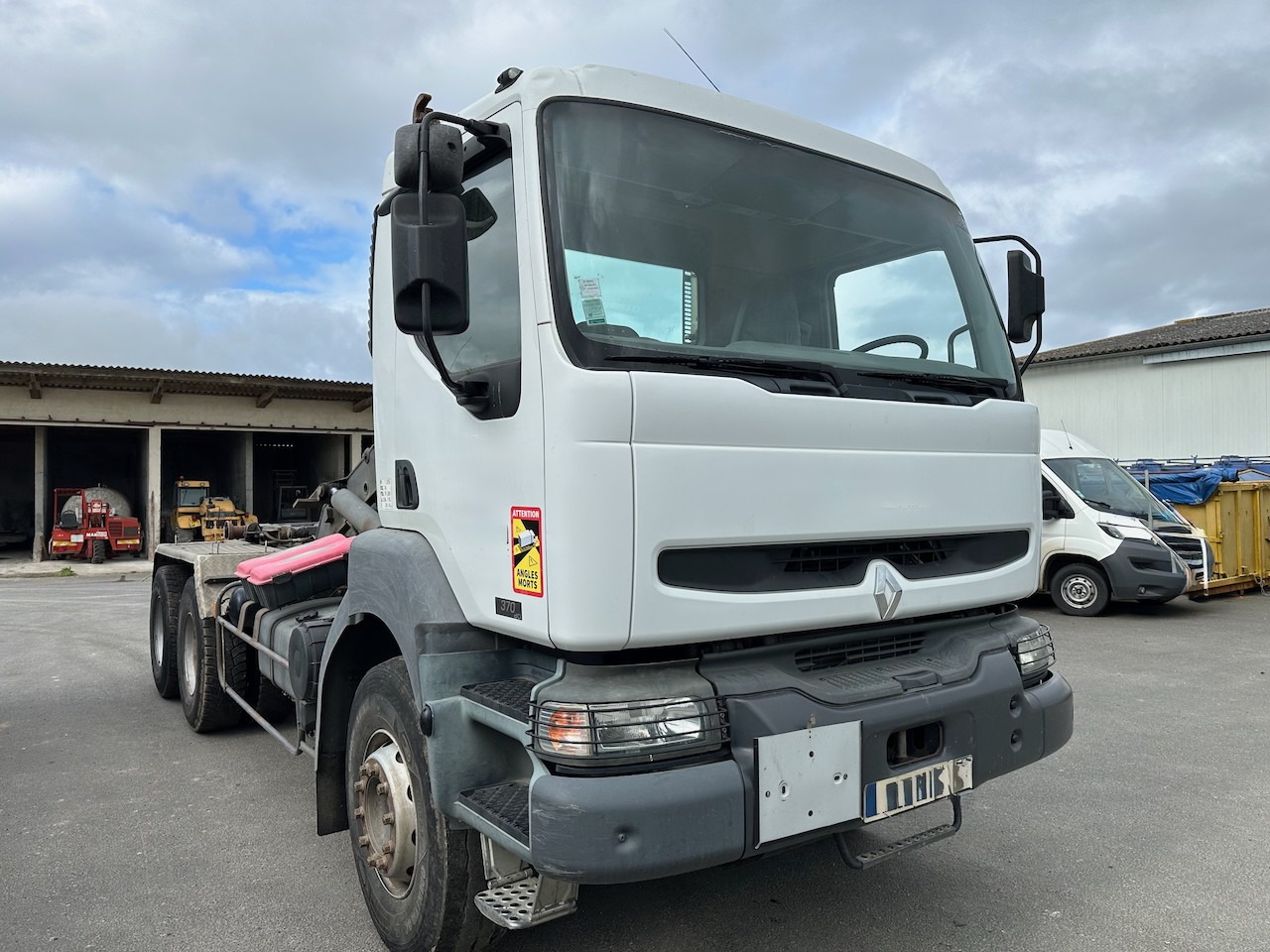 RENAULT KERAX 370 DCI - Lastväxlare lastbil: bild 5 RENAULT KERAX 370 DCI - Lastväxlare lastbil: bild 5