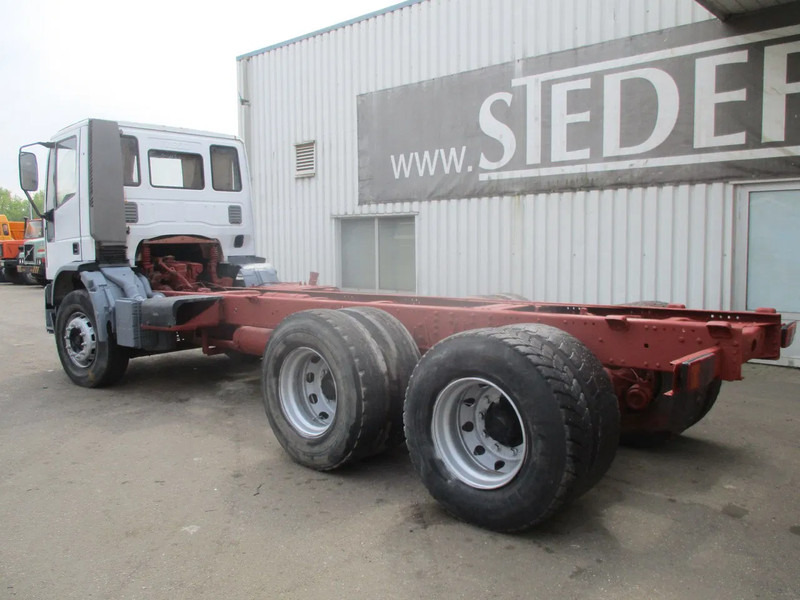 Iveco Eurotrakker 260 E 34 , Manual , 6x4 , Euro 2 - Chassi lastbil: bild 5 Iveco Eurotrakker 260 E 34 , Manual , 6x4 , Euro 2 - Chassi lastbil: bild 5