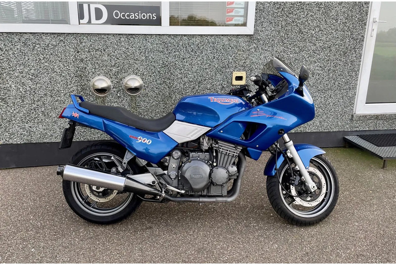 Triumph SPRINT 900 - Motorcykel: bild 1 Triumph SPRINT 900 - Motorcykel: bild 1