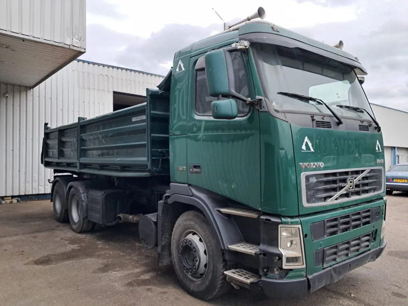 Volvo FH 12 - 460 , 6x2 , 3 Way Tipper, Spring Suspension , Manual Gearbox, Airco - Tippbil lastbil: bild 4 Volvo FH 12 - 460 , 6x2 , 3 Way Tipper, Spring Suspension , Manual Gearbox, Airco - Tippbil lastbil: bild 4