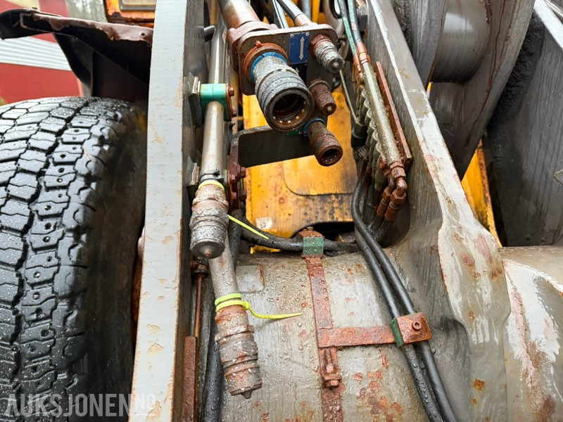 Hjullastare 2002 Volvo L70D Hjullaster – Hydraulisk HK-feste – 3 og 4. funksjon: bild 15 Hjullastare 2002 Volvo L70D Hjullaster – Hydraulisk HK-feste – 3 og 4. funksjon: bild 15