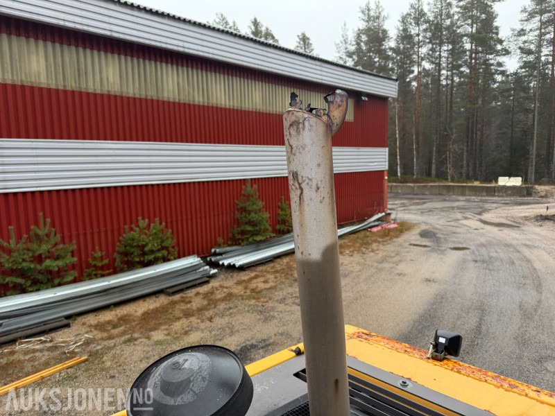 Hjullastare 2002 Volvo L70D Hjullaster – Hydraulisk HK-feste – 3 og 4. funksjon: bild 41 Hjullastare 2002 Volvo L70D Hjullaster – Hydraulisk HK-feste – 3 og 4. funksjon: bild 41