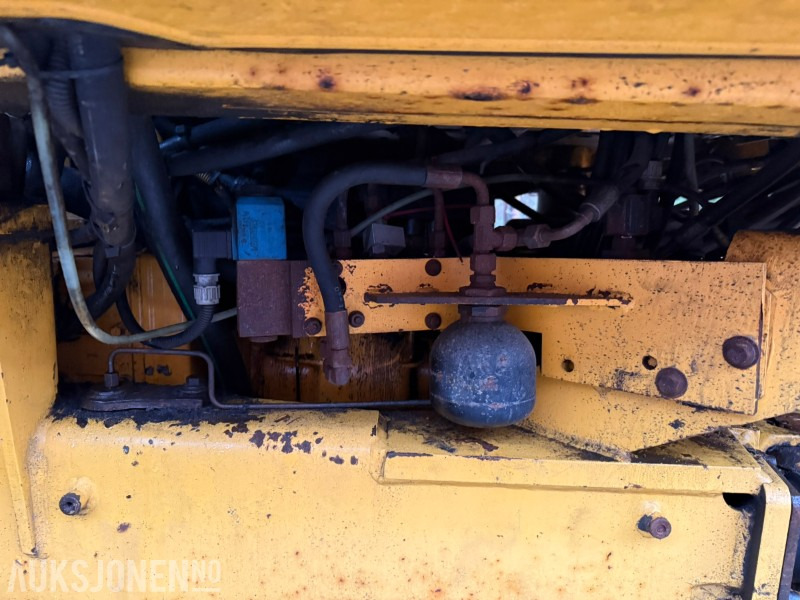 Hjullastare 2002 Volvo L70D Hjullaster – Hydraulisk HK-feste – 3 og 4. funksjon: bild 39 Hjullastare 2002 Volvo L70D Hjullaster – Hydraulisk HK-feste – 3 og 4. funksjon: bild 39