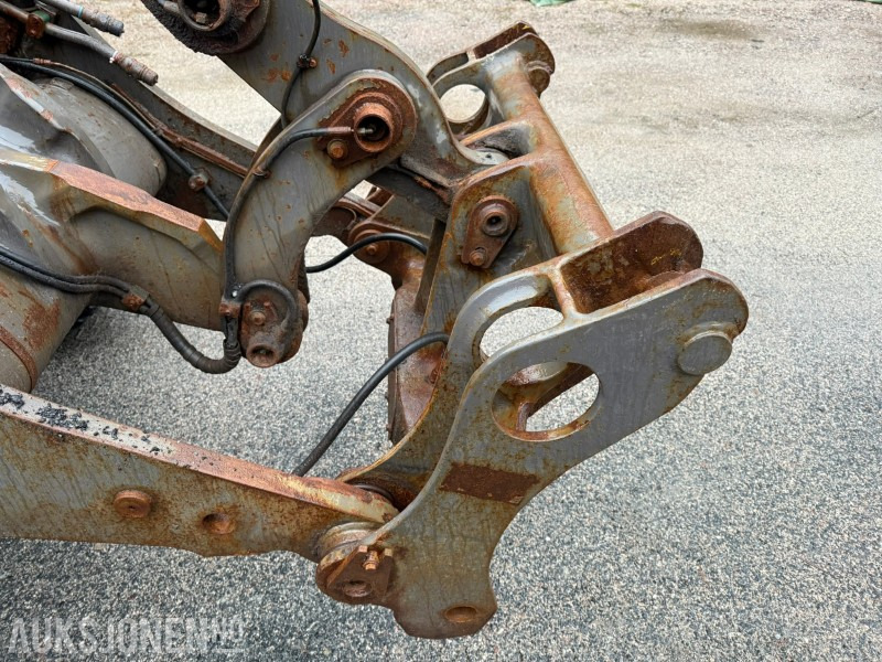 Hjullastare 2002 Volvo L70D Hjullaster – Hydraulisk HK-feste – 3 og 4. funksjon: bild 17 Hjullastare 2002 Volvo L70D Hjullaster – Hydraulisk HK-feste – 3 og 4. funksjon: bild 17