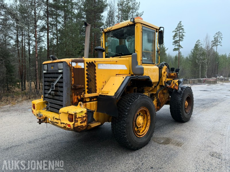 Hjullastare 2002 Volvo L70D Hjullaster – Hydraulisk HK-feste – 3 og 4. funksjon: bild 6 Hjullastare 2002 Volvo L70D Hjullaster – Hydraulisk HK-feste – 3 og 4. funksjon: bild 6