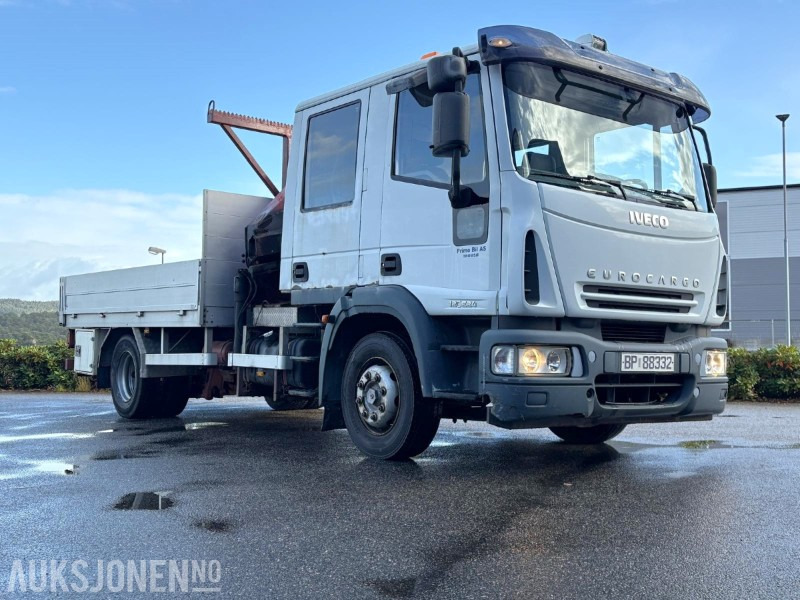 2004 Iveco 120E24 EUROCARGO kranbil - registrert for 5 sitteplasser - Kranbil: bild 2 2004 Iveco 120E24 EUROCARGO kranbil - registrert for 5 sitteplasser - Kranbil: bild 2