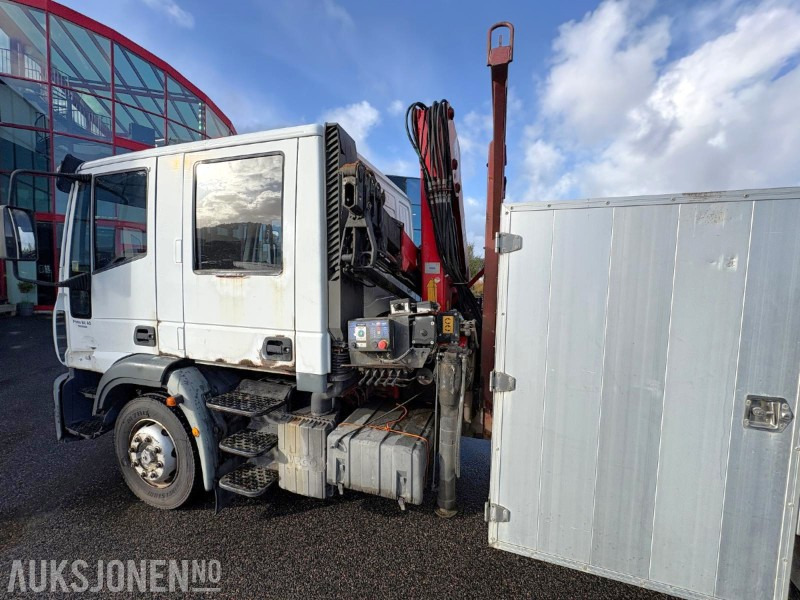 2004 Iveco 120E24 EUROCARGO kranbil - registrert for 5 sitteplasser - Kranbil: bild 5 2004 Iveco 120E24 EUROCARGO kranbil - registrert for 5 sitteplasser - Kranbil: bild 5
