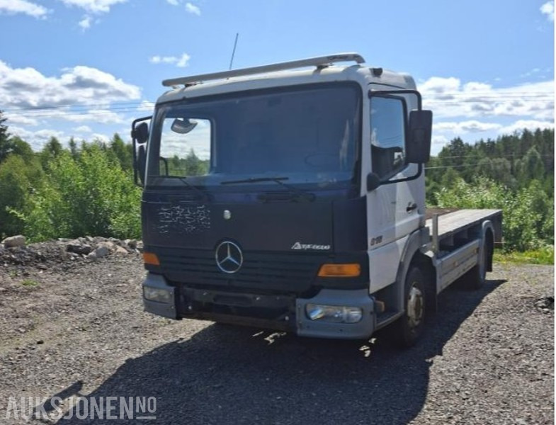 2004 Mercedes-Benz 4X2 ATEGO - Flakbil: bild 1 2004 Mercedes-Benz 4X2 ATEGO - Flakbil: bild 1