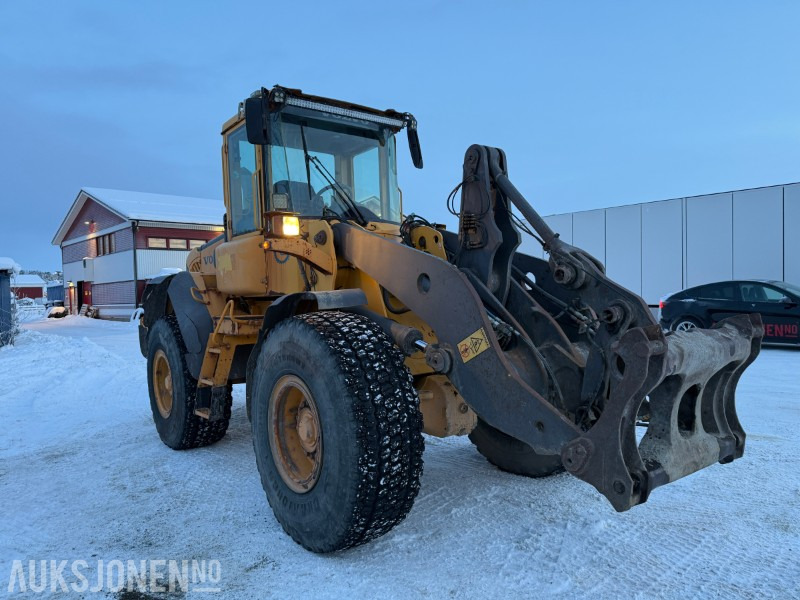 2004 Volvo L90E - Sentralsmøring - Ny motor - Hjullastare: bild 3 2004 Volvo L90E - Sentralsmøring - Ny motor - Hjullastare: bild 3